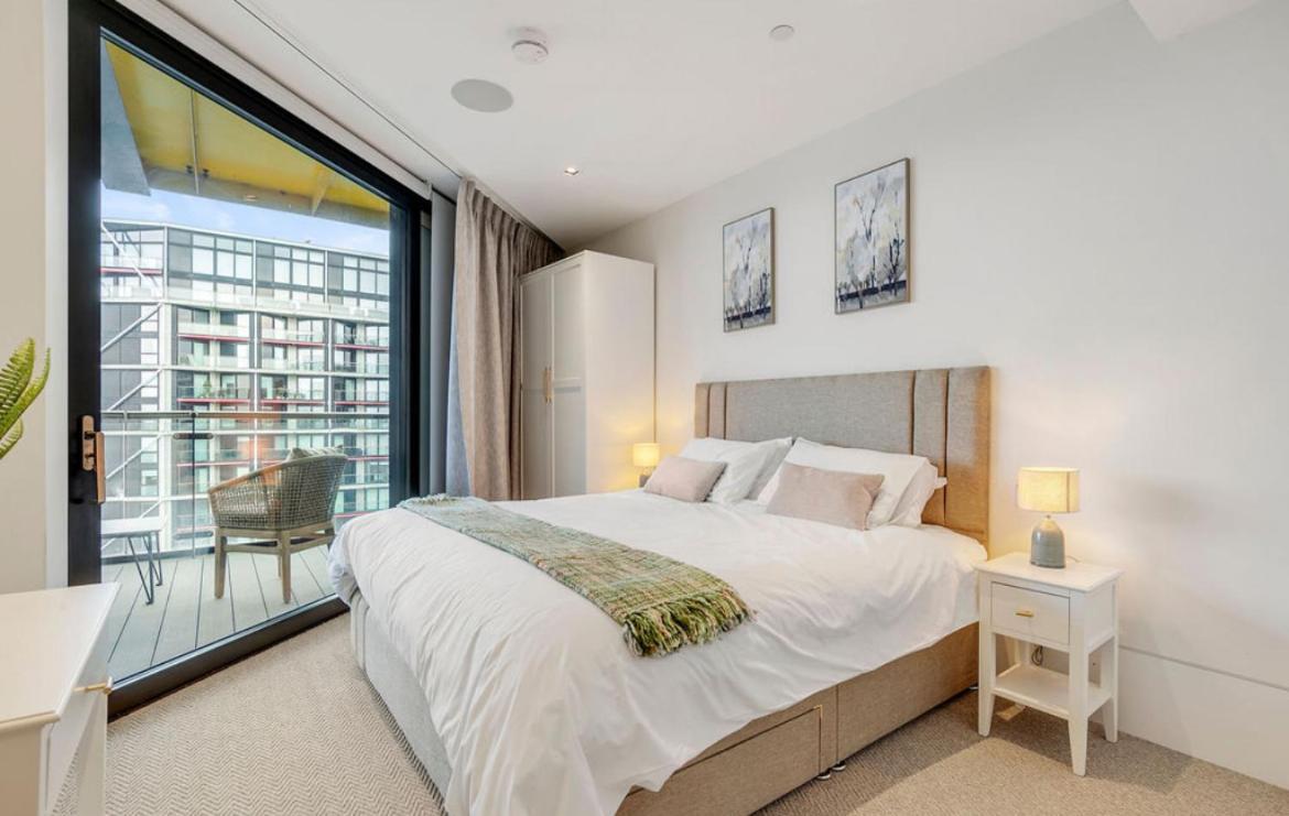 Riverlight Nine Elms Battersea Power Station London Exterior photo